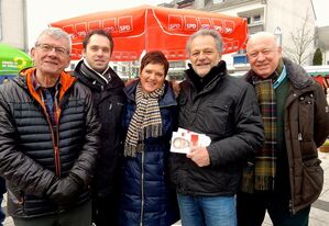 SPD-Ortsverein Sinzheim mit Werner Henn (2.v.r.)